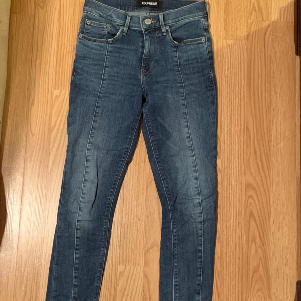 Express Jeans